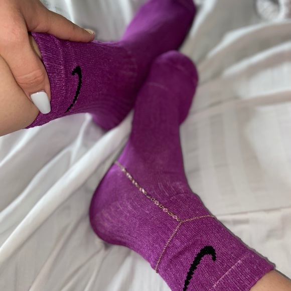 COPY - COPY - NIKE MULTI COLORED SOCKS 6PACK - Picture 4 of 5